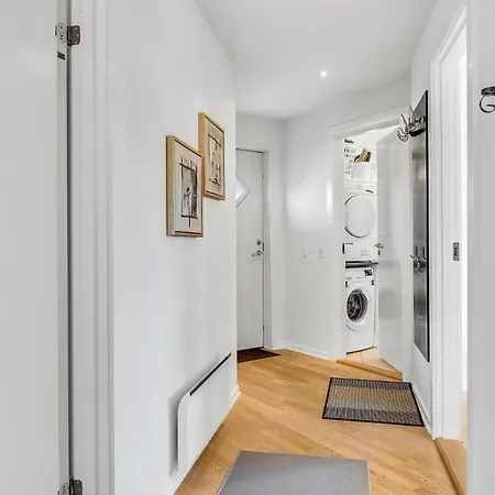 Blomstervaenget Hemmet Iii Tatil Evi *