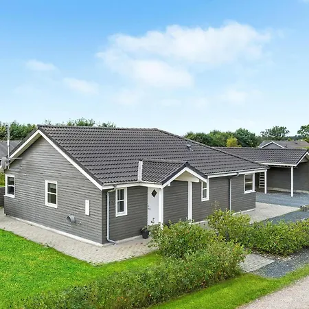 Stunning Home In Hemmet With Sauna Hemmet